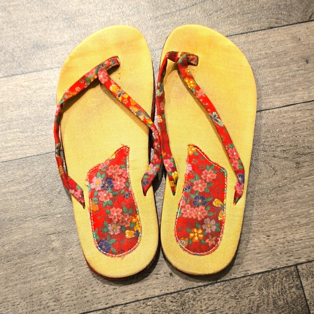 9/20 FLIP FLOPS